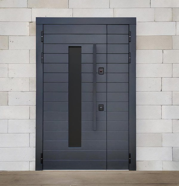 Серая остекленная дверь