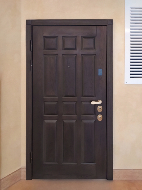 Дверь для квартиры