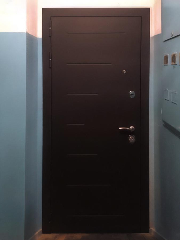 С рисунком на металле