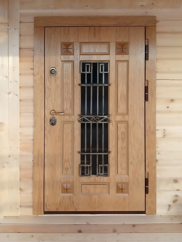 Утепленная дверь с ковкой