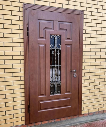 Теплая дверь с остеклением